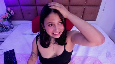 Nicky_Bonn18 live cam on Cam4