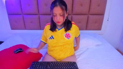 Nicky_Bonn18 live cam on Cam4