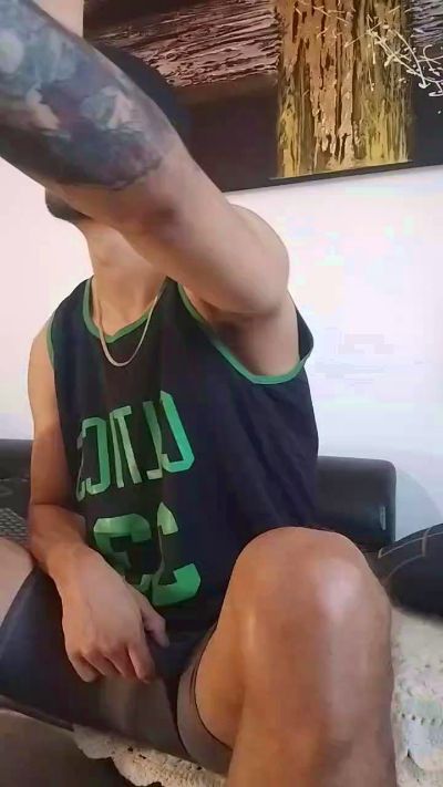 Nicodick live cam on Cam4