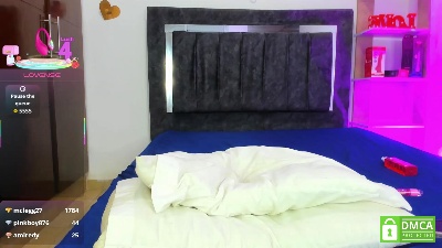 Nicol_TransGirl live cam on Cam4