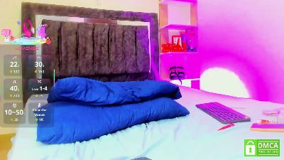 Nicol_TransGirl live cam on Cam4