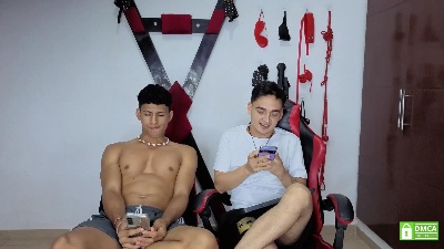 NicolasAthletic live cam on Cam4