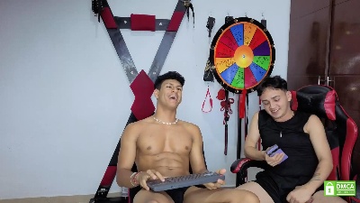 NicolasAthletic live cam on Cam4