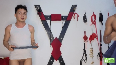 NicolasAthletic live cam on Cam4