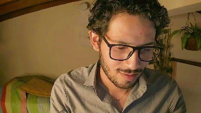 Nicolasrodrii live cam on Cam4