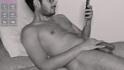 Nicolasrodrii live cam on Cam4