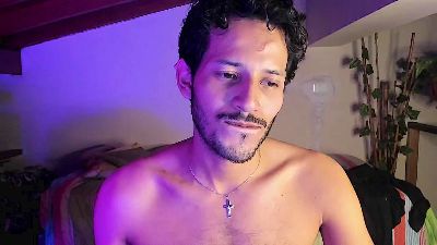 Nicolasrodrii live cam on Cam4
