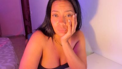 NicolePasqualot live cam on Cam4