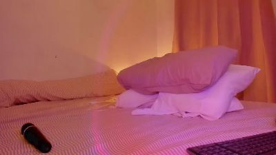 NicolePasqualot live cam on Cam4