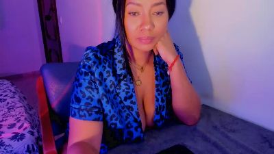 NicolePasqualot live cam on Cam4