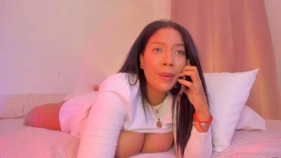 NicolePasqualot live cam on Cam4
