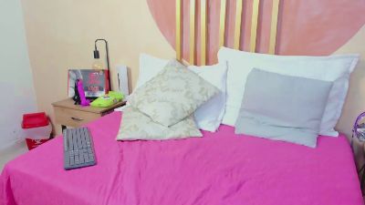 Nicole_Angels_ live cam on Cam4