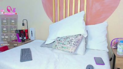 Nicole_Angels_ live cam on Cam4