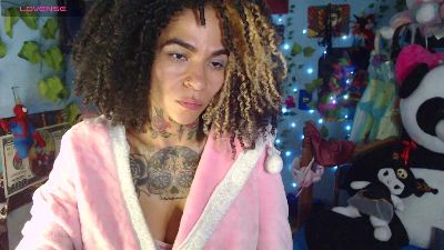 Nicoleink live cam on Cam4