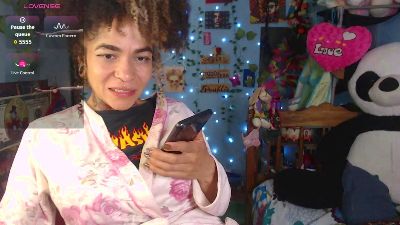 Nicoleink live cam on Cam4