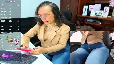 NicolettaRyan live cam on Cam4