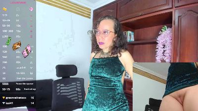 NicolettaRyan live cam on Cam4