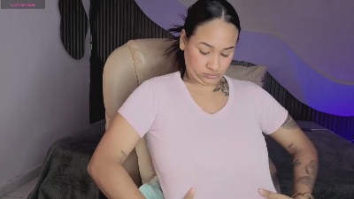 Nicolle_Mariee live cam on Cam4