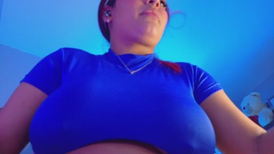 Nicolletaylor live cam on Cam4
