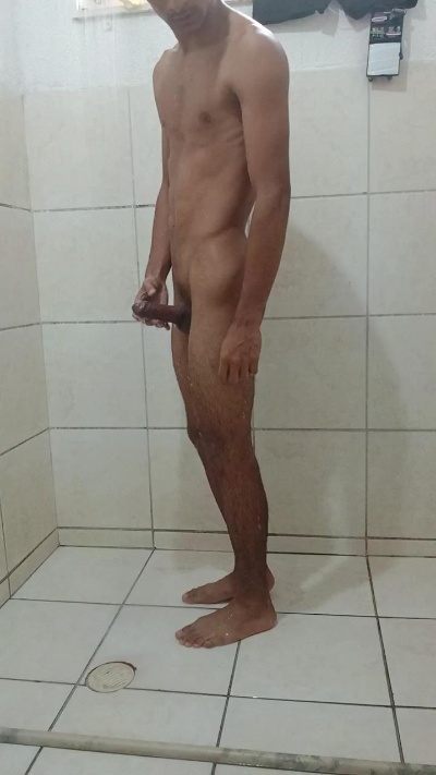 Nicovelvet1 来自 巴西 的 男性 直播摄像头