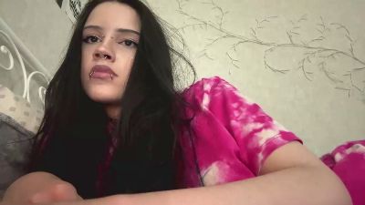 NidaTasler live cam on Cam4