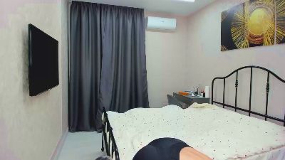 NieshaLatorre live cam on Cam4
