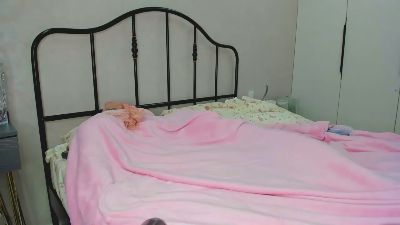 NieshaLatorre live cam on Cam4