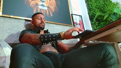 NigelBoydX live cam on Cam4