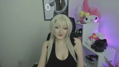 Nika_Dream live cam on Cam4
