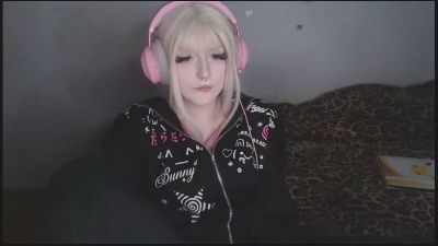Nika_Dream live cam on Cam4