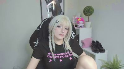 Nika_Dream live cam on Cam4