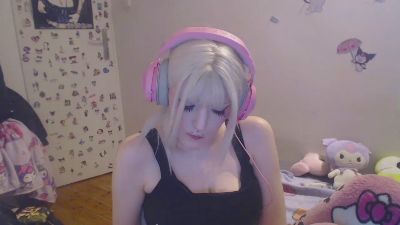 Nika_Dream live cam on Cam4