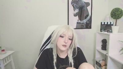 Nika_Dream live cam on Cam4