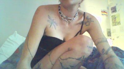 Nikita327 webcam