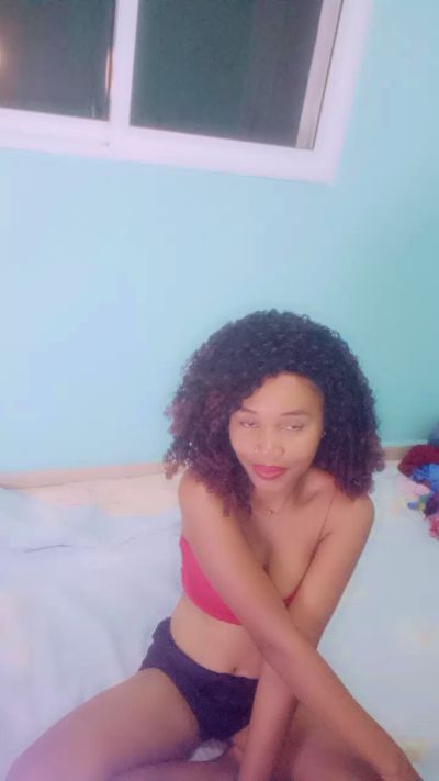 NikitaG live cam on Cam4