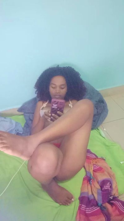 NikitaG live cam on Cam4