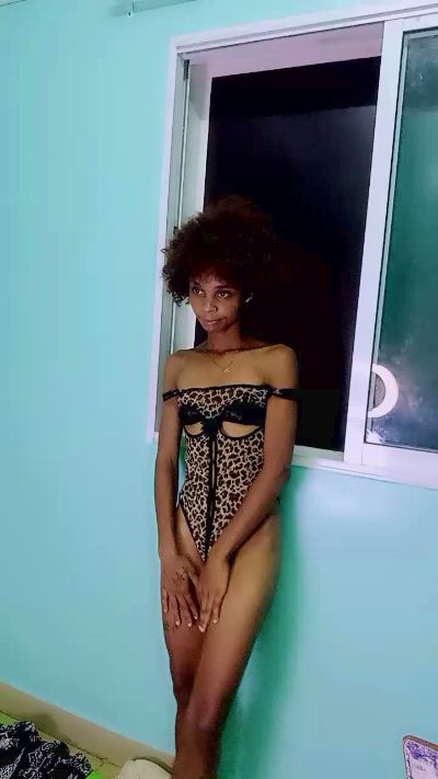 NikitaG live cam on Cam4