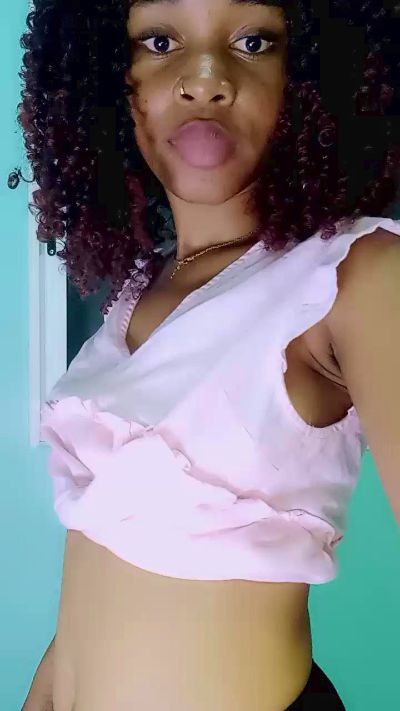 NikitaG live cam on Cam4