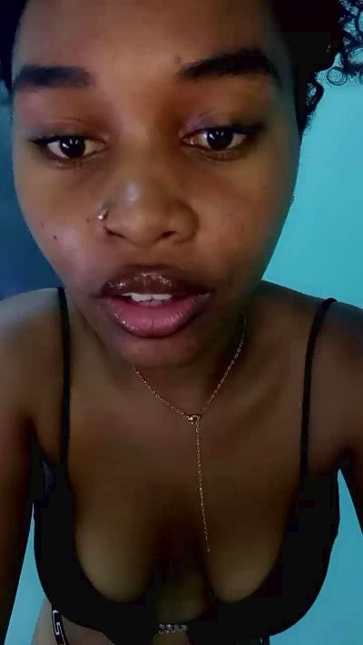 NikitaG live cam on Cam4