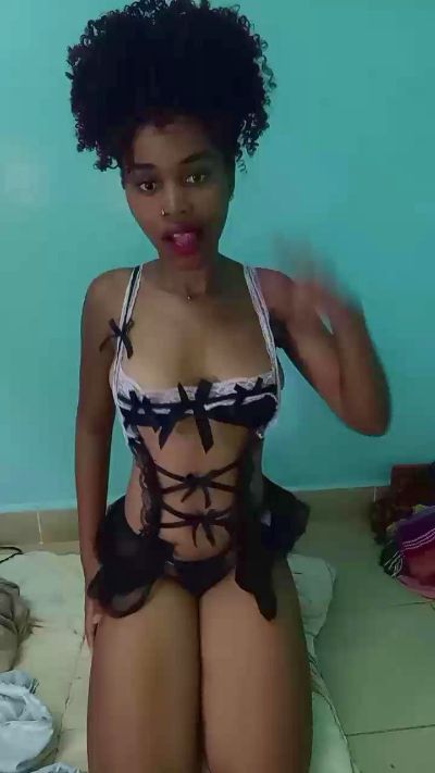 NikitaG live cam on Cam4