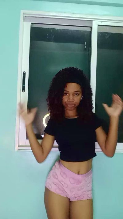 NikitaG live cam on Cam4