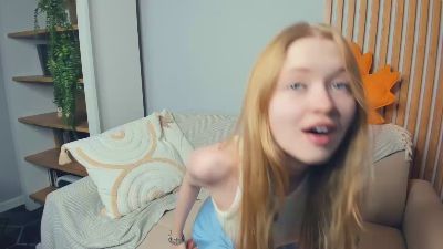 NikitaLorincz live cam on Cam4