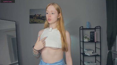 NikitaLorincz live cam on Cam4