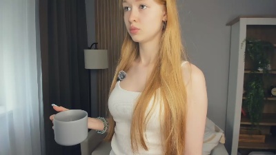 NikitaLorincz live cam on Cam4