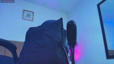 Nikkenyx live cam on Cam4