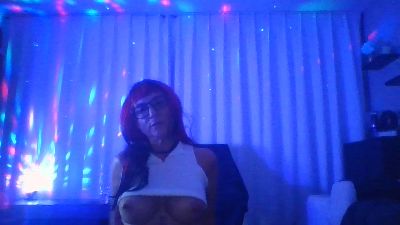 Nikkistarr69 live cam on Cam4