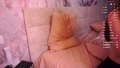 NikoleMontrose live cam on Cam4