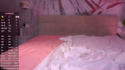 NikoleMontrose live cam on Cam4