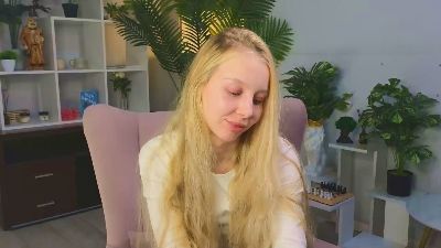 Profile and Statistics for NikoleWassum on Cam4