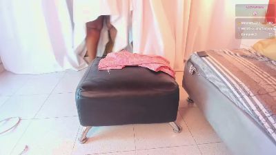 NikollSalas live cam on Cam4
